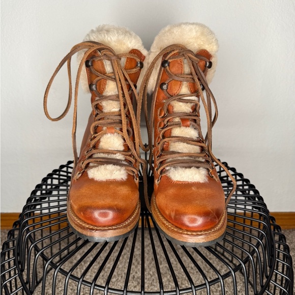 Freebird Norway Sherpa Lined Ankle Boots Size 6 Leather Tan and Cream - Picture 3 of 7